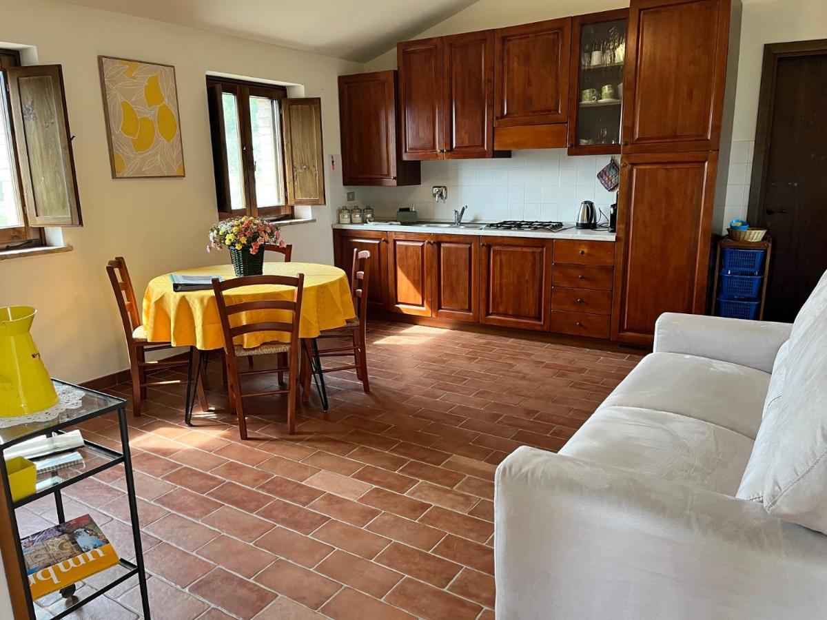 Agriturismo Il Mulino Delle Canutole Magione Eksteriør billede